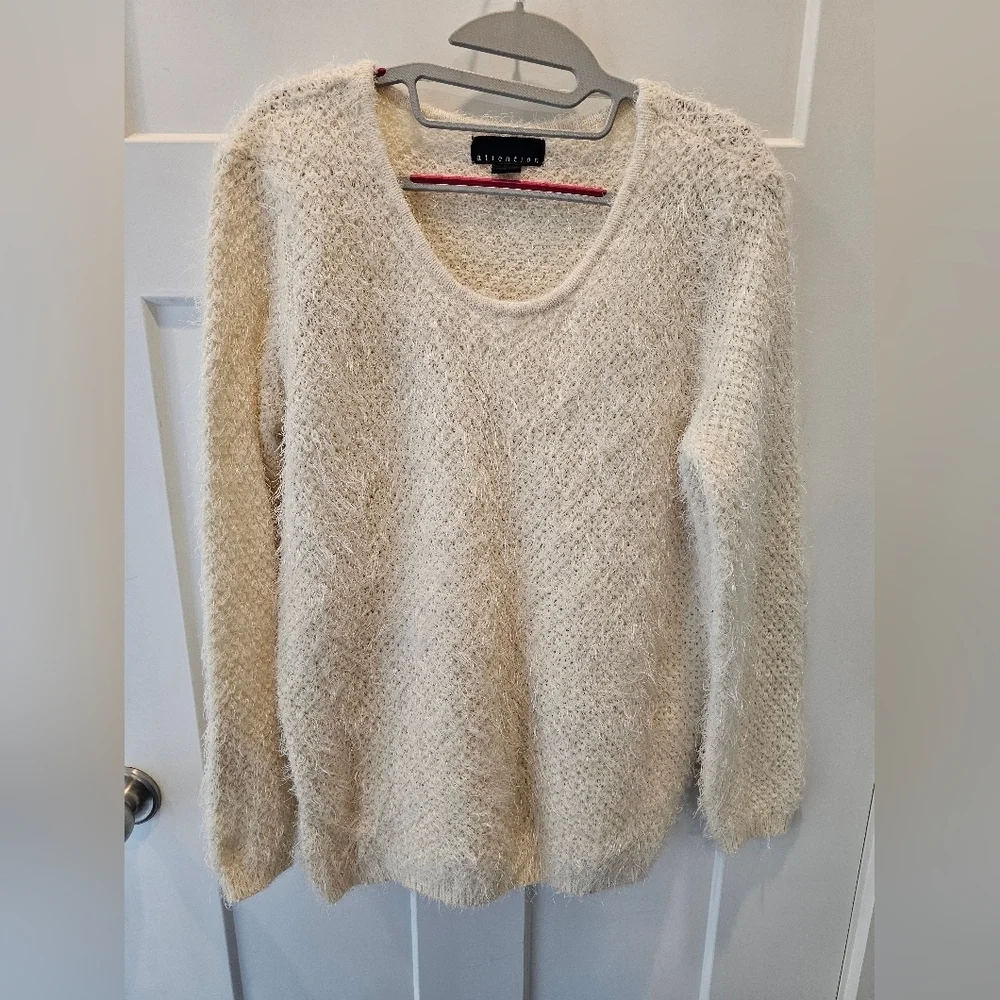 Attention Cream Fuzzy Knit Sweater Large Soft Eyelash Pullover Cozy Neutral